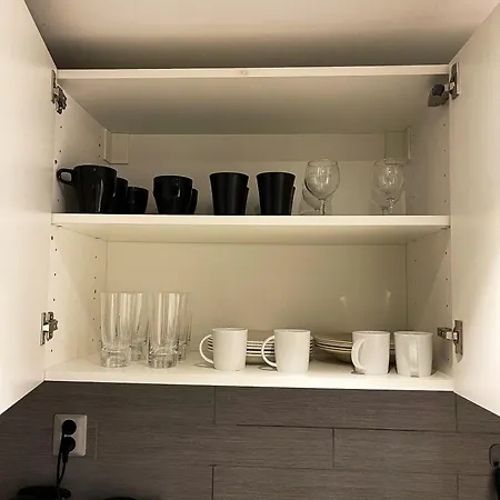 Modern Big 2 Bedroom Near Solsiden *